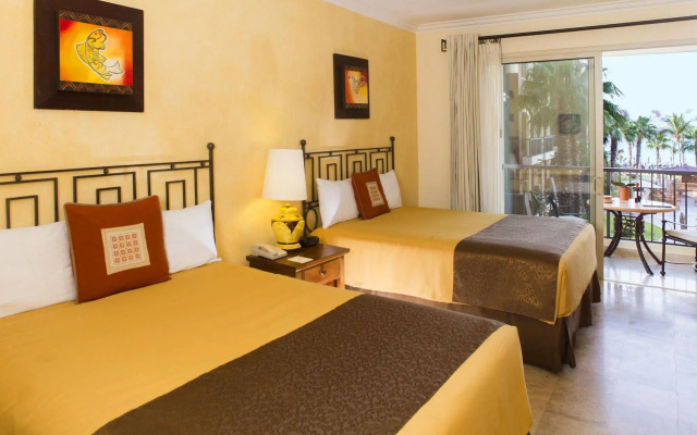 Villa del Arco Residences