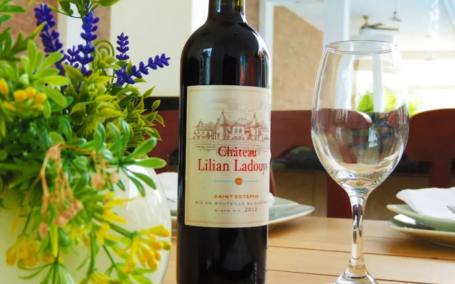 Royal Serennia Small Hotel Boutique