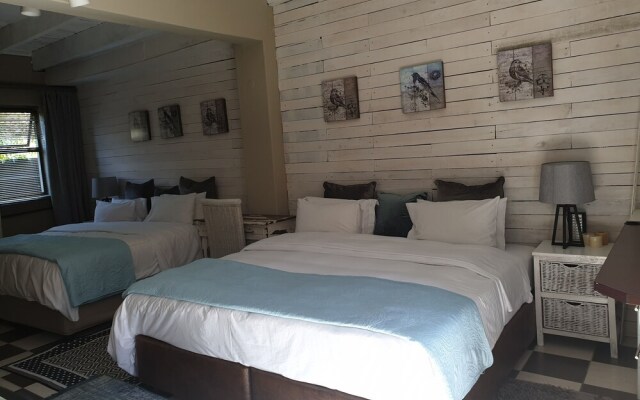 Zwinoni Lodge