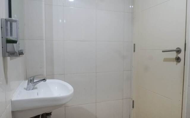 Restful Studio Apartment at Orchard Supermall Mansion