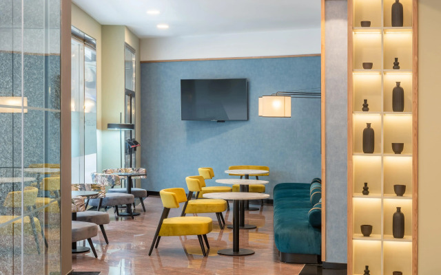 Hotel Elche Centro Affiliated by Melia