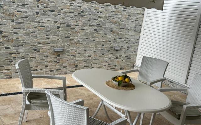 Relax apartment 50m from the sea