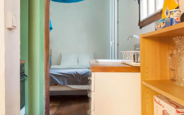 Studios Paris Bed & Breakfast - Le Jardin de Montmartre