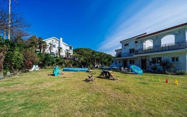 Santamonica Pension
