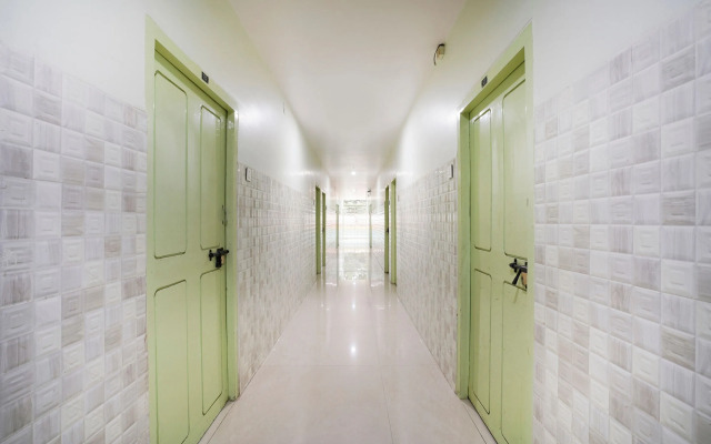 SPOT ON 38697 Hotel Sridhar