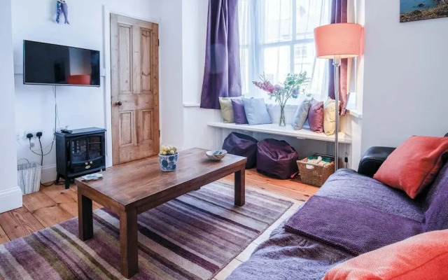 Sea Glass - 2 Bedroom Apartment - Manorbier