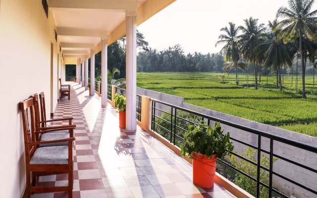 OYO 13893 Stay Simple Brindavan Resort