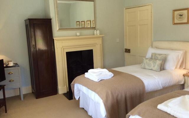 Castle Farm House B&B