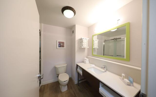 Hampton Inn Hutchinson