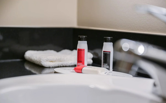 Super 8 by Wyndham Moosonee