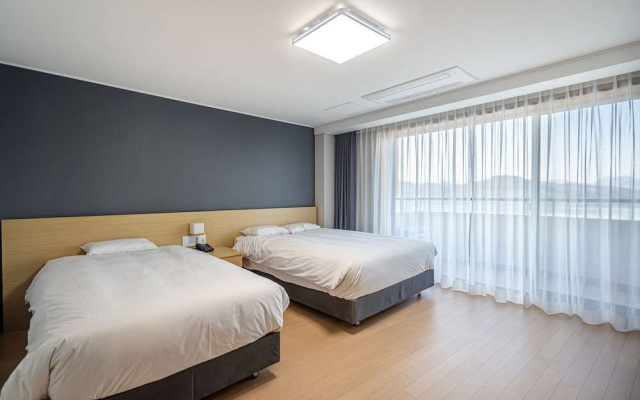 Cheongpung Resort Lake Hotel