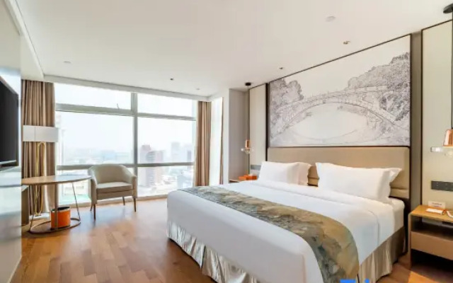 Shijiazhuang Soluxe Hotel
