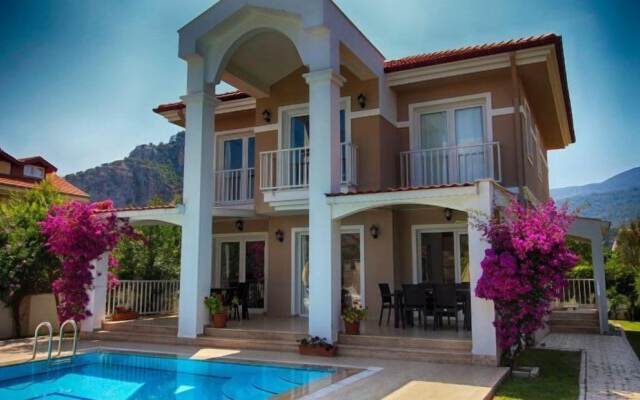 Dalyan Villa Amazon 4 Bedrooms