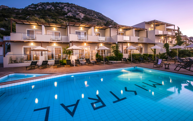 Mistral Mare Hotel