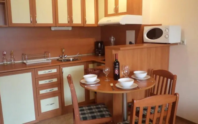 Snow Lodge Alexander Services Apartments