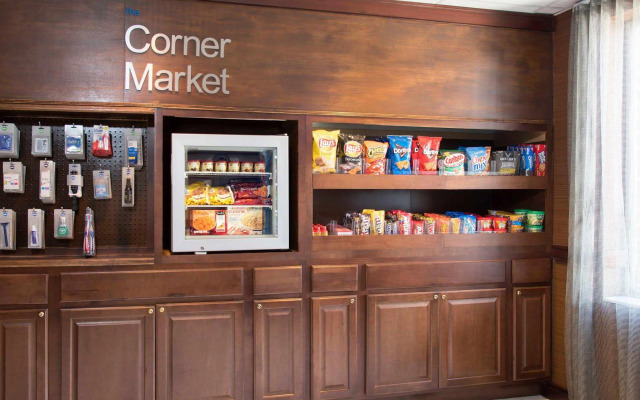 Fairfield Inn & Suites Columbus East