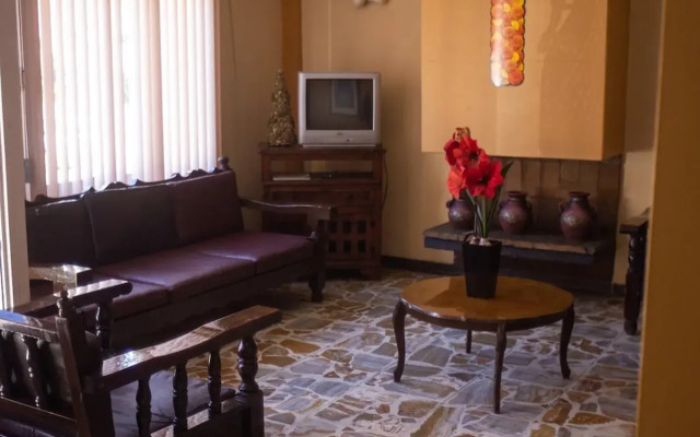 OYO Hotel Colon, Plaza Bicentenario, Zacatecas Centro