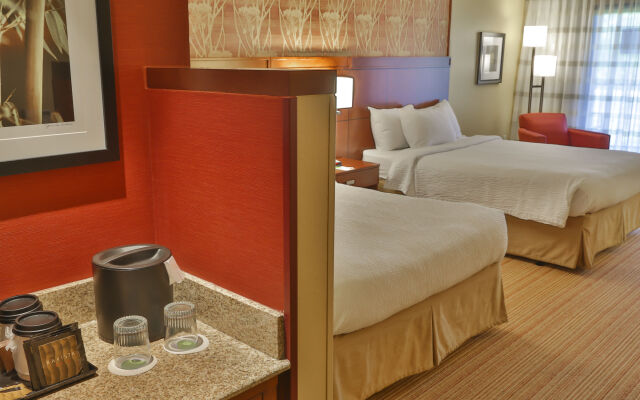 Courtyard by Marriott Biloxi North/D'Iberville