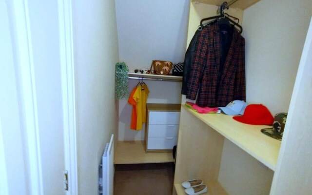 City Centre Home, Free Parking,wifi,netflix,tv