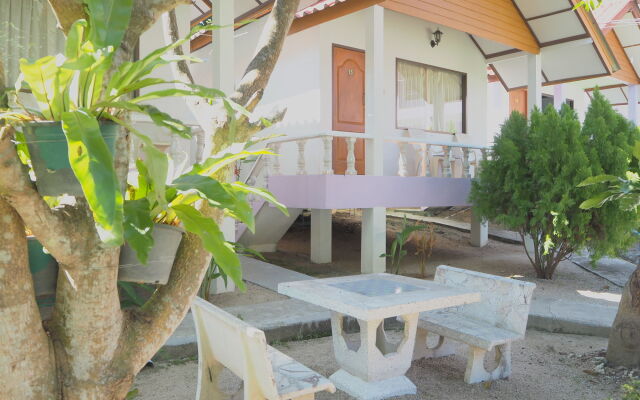 The Scenery Beach Resort