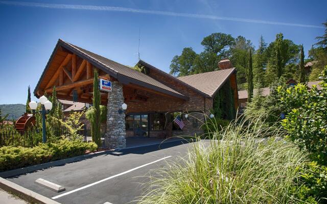 Best Western Plus Yosemite Gateway Inn