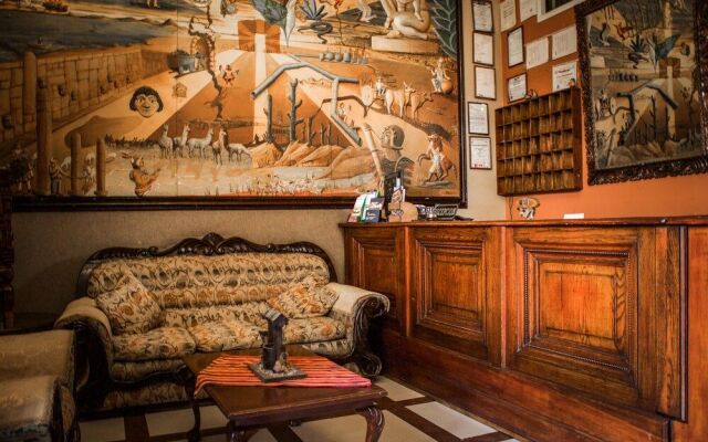 Lost Inn La Paz