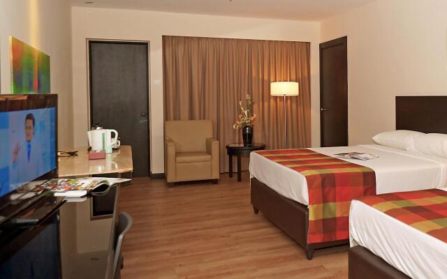 Grand Dormani Rajah Court Hotel