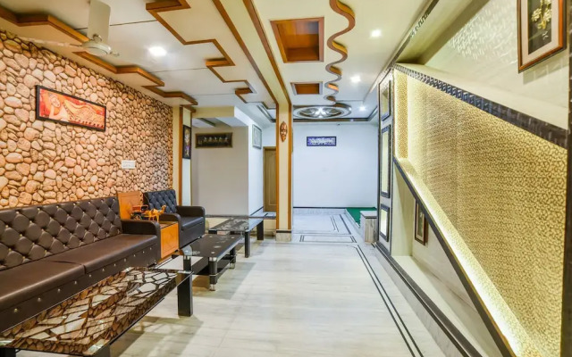 OYO 1942 Hotel Bharat Palace
