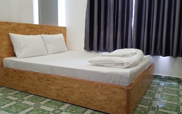 White House Hostel – Guest Rooms – Nha Trang