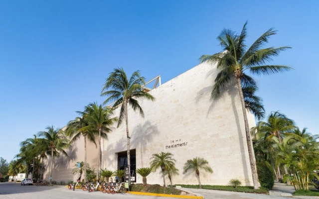 Elements 121 2 Bedroom Condo by RedAwning