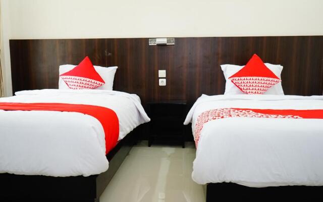 Capital O 399 Kelayang Beach Hotel