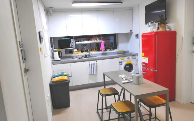 Kuki House