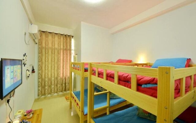 Nanjing Yunshuiyao Haixi International Hostel