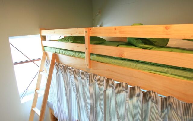 KAMP Houkan-cho Backpacker's Inn & Lounge - Hostel