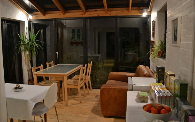 Shelley Guest House