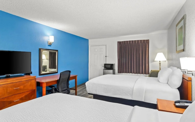 Travelodge Suites MacClenny