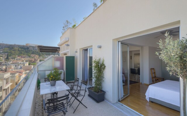 Loft apt w/ Acropolis View