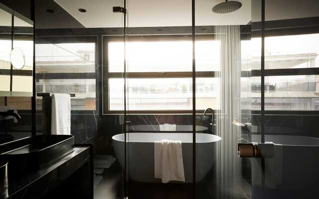 Teight Hotel