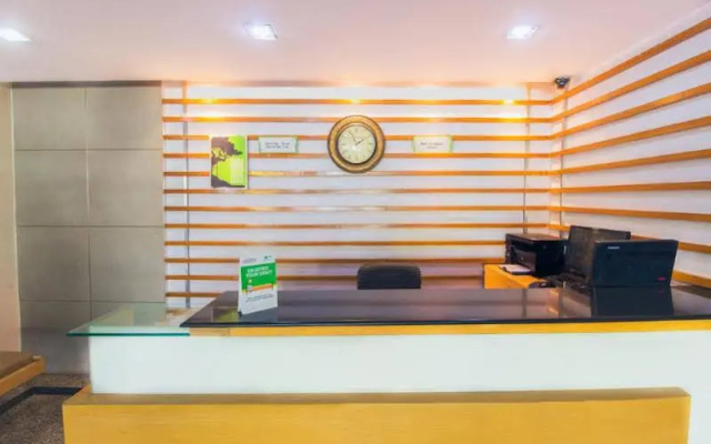 FabHotel Vinflora Banjara Hills