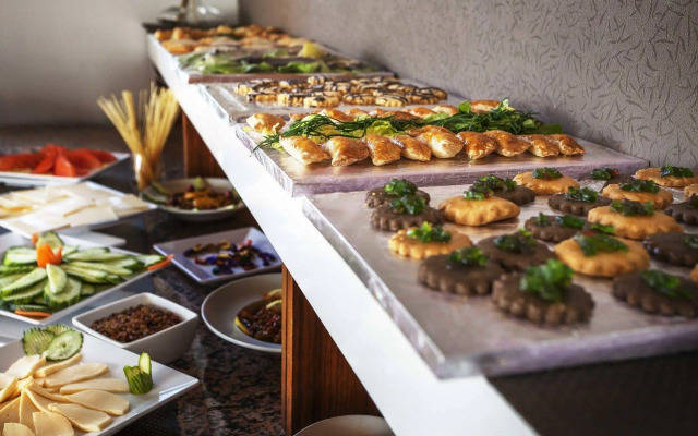 Relax Hotel Kenitra