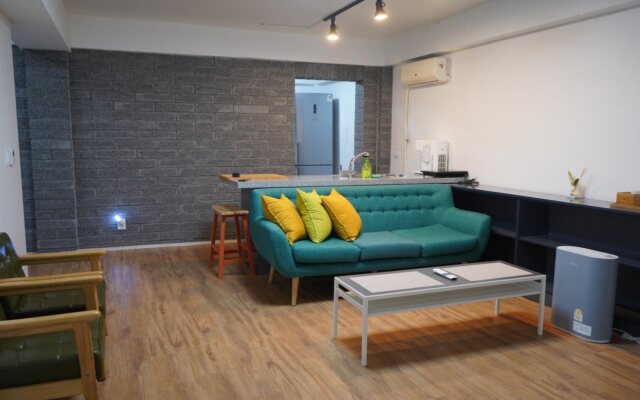 Red Stone Guest House
