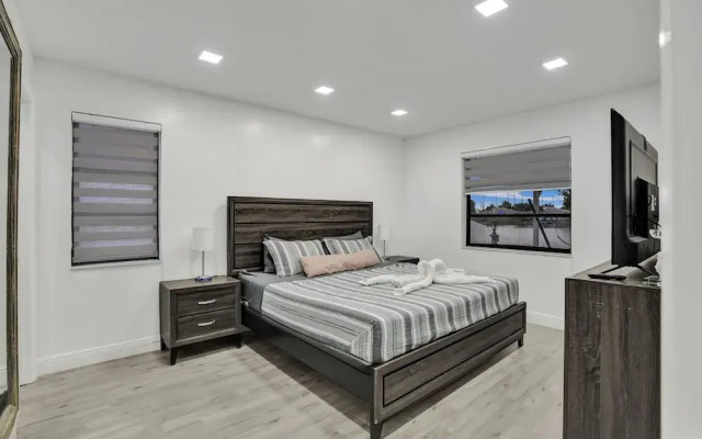 The Lake House in Fort Lauderdale