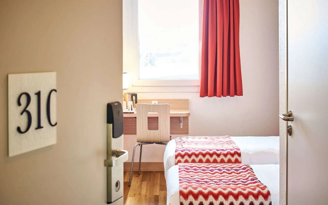 Premiere Classe Rouen Sud Val De Reuil