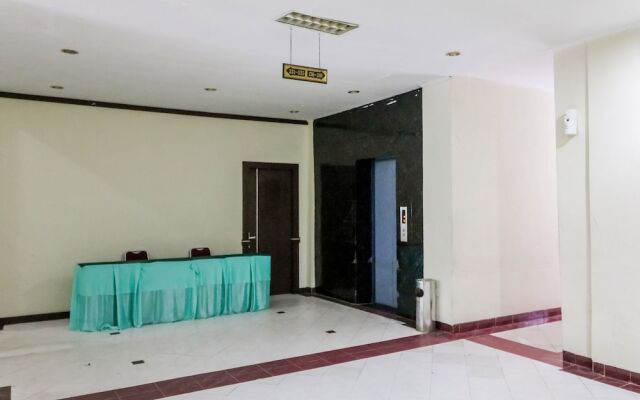 NIDA Rooms Tampan Universitas Riau HR Subrantas Panam at Hotel Sabrina