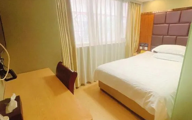 Light Stay Hotel - Xiaozhu (Shanghai Chuansha Branch)