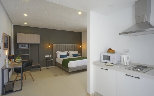 Maia Hotel Suites