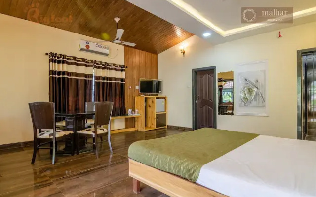 Malhar Villa