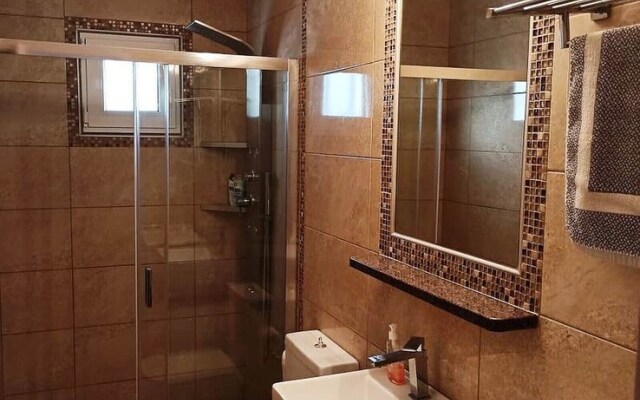 Villa George Sea View With Pool - Triopetra