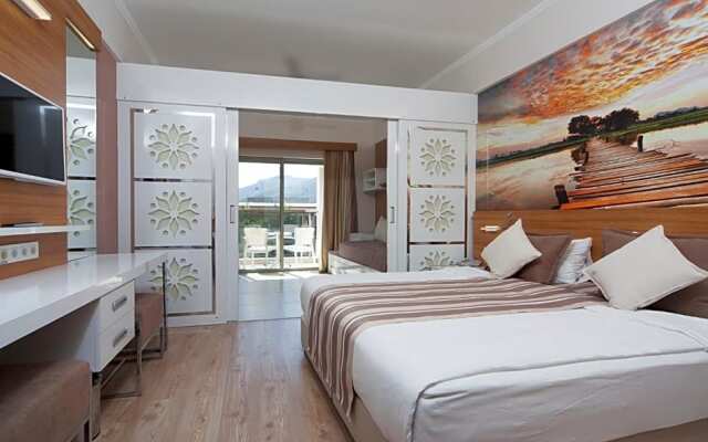 Holiday Village Türkiye