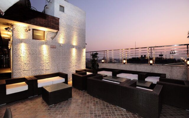 OYO 4391 Hotel Iconic